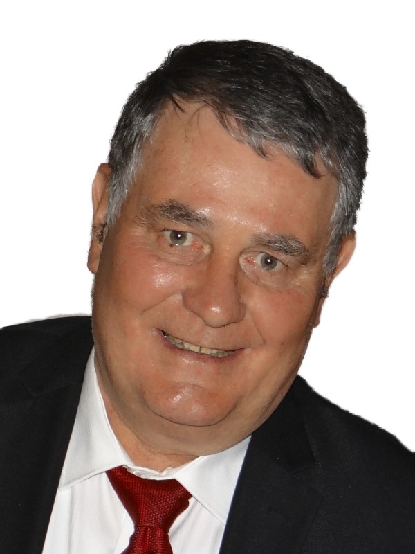 Yvon COSSIC Basse SEM/WE 	06 98 26 05 60	ycossic@numericable.fr 7 Square Eugène de la Croix 78960 Voisins le Bretonneux

